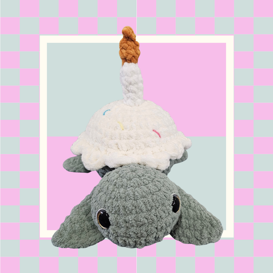 Crochet Cupcake Turtle